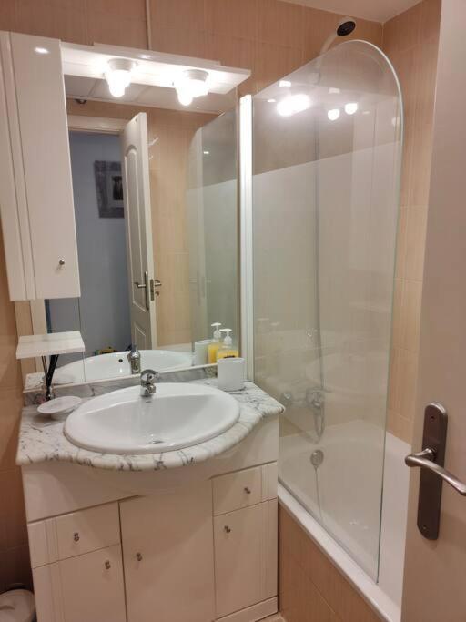 Benalmadena Apartment 66M2 Terrace 16M2 Sea View 200M From The Beach Buitenkant foto